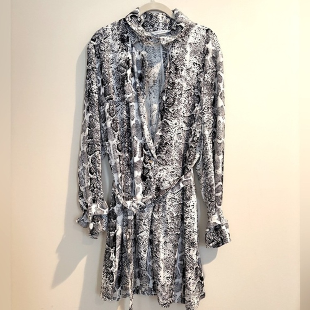Peter Nygard Snakeskin Girlhoodcore Lightweight Badfdie Trenchcoat Size 12